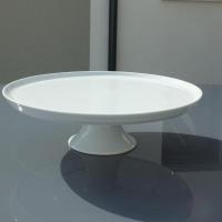 Plat rond sur pied2